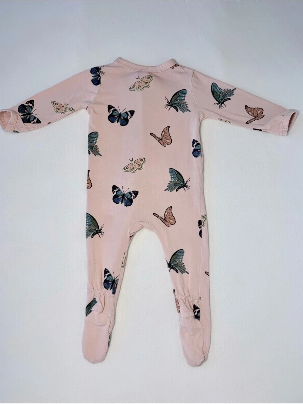 Kyte BABY Blush Butterfly Zippered Footie | 3–6 Months